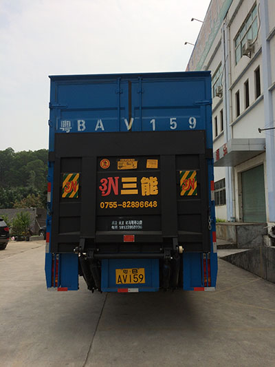 摩托車尾箱底板，實(shí)用性與美觀性的完美結(jié)合